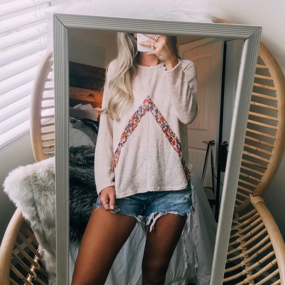 Timing Tops - Timing Sweater